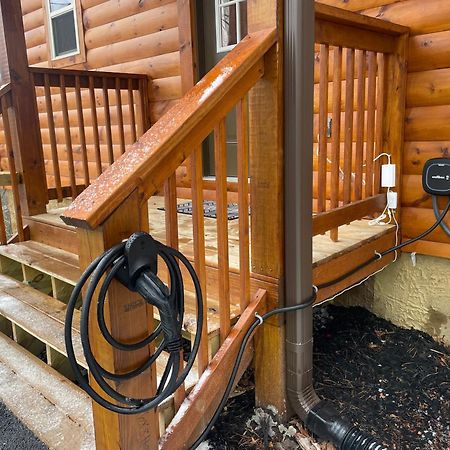 Mountains R Calling, Cozy Hideaway, King Beds, Hot-Tub, Arcade, Ev Ready Pigeon Forge Eksteriør bilde