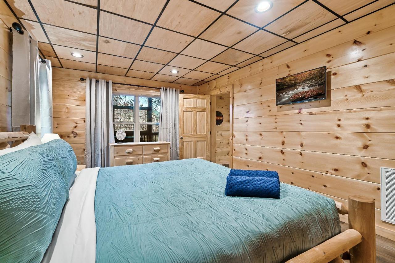 Mountains R Calling, Cozy Hideaway, King Beds, Hot-Tub, Arcade, Ev Ready Pigeon Forge Eksteriør bilde
