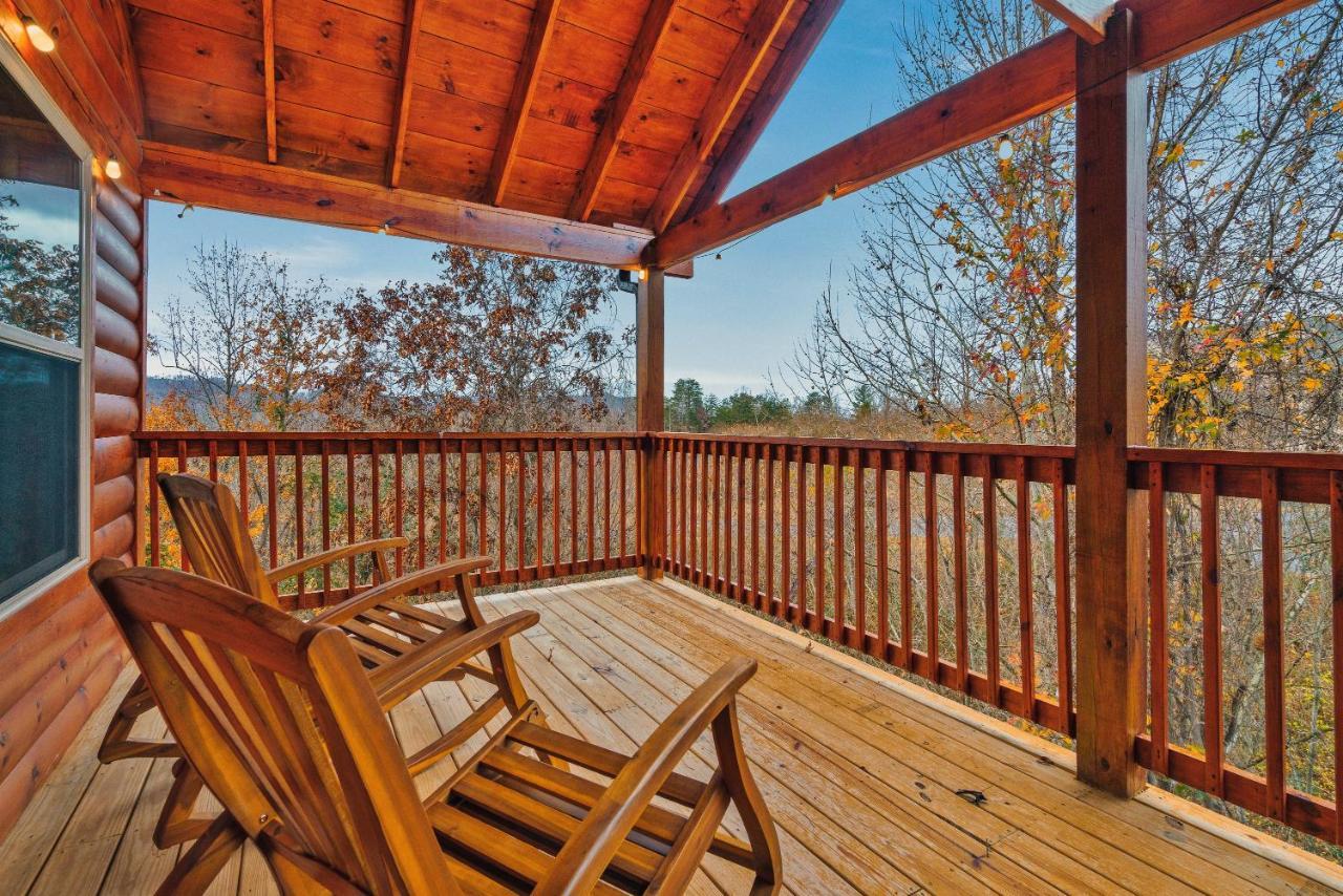 Mountains R Calling, Cozy Hideaway, King Beds, Hot-Tub, Arcade, Ev Ready Pigeon Forge Eksteriør bilde