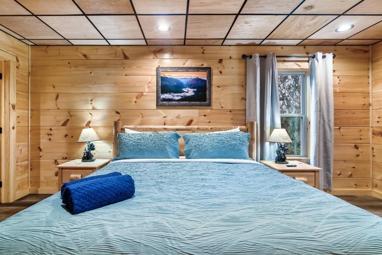 Mountains R Calling, Cozy Hideaway, King Beds, Hot-Tub, Arcade, Ev Ready Pigeon Forge Eksteriør bilde
