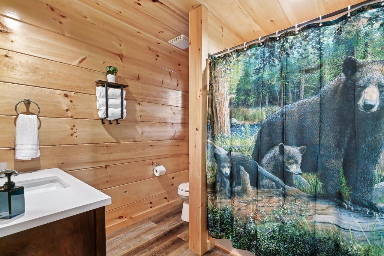 Mountains R Calling, Cozy Hideaway, King Beds, Hot-Tub, Arcade, Ev Ready Pigeon Forge Eksteriør bilde